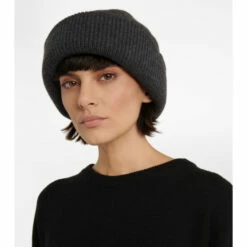 The Row Ossa Cashmere Beanie