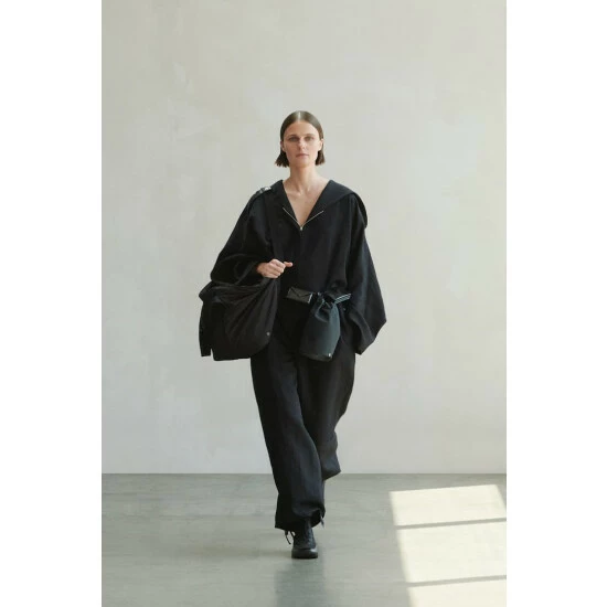 The Row Simona Silk And Linen Hooded Jumpsuit - Image 5