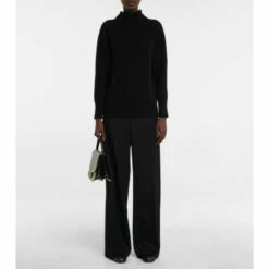 The Row Amalio Wool And Cashmere Sweater
